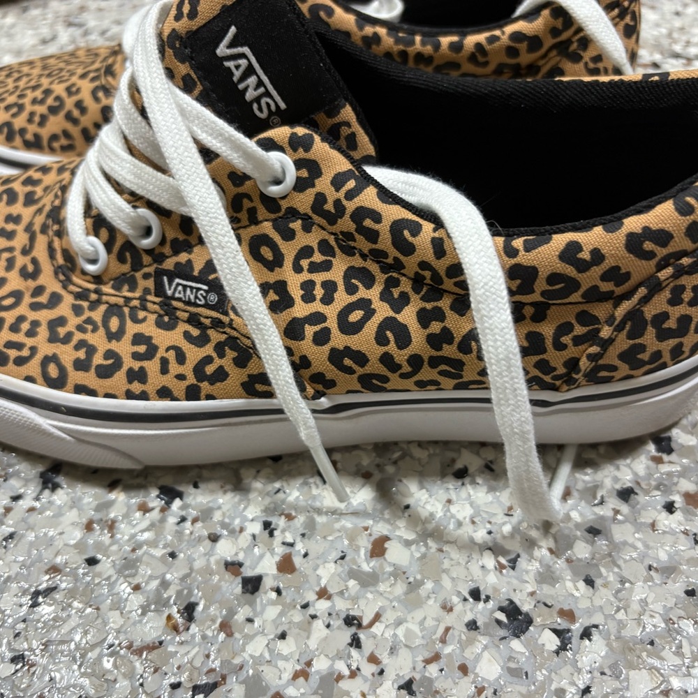 Vans Leopard Print Sneakers NWOT